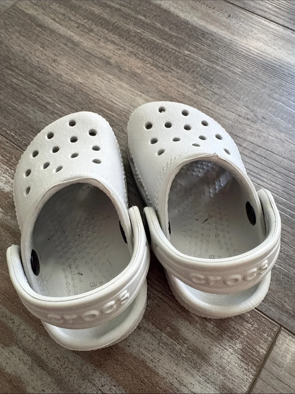 Gray Baby CROCS Excellent condition 4